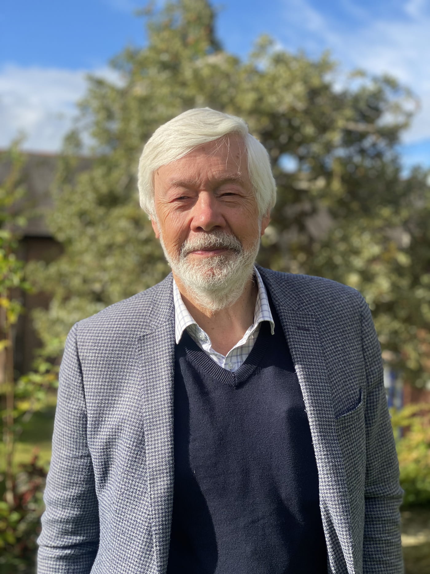 Canon Dr Jamie Harrison